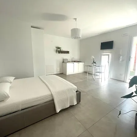 Nina Bed & Breakfast