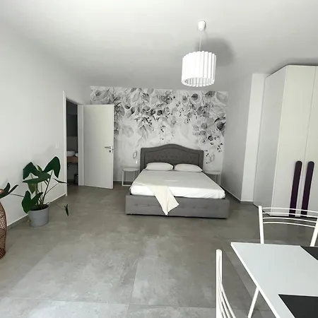 فندق مبيت وإفطار Nina 3*